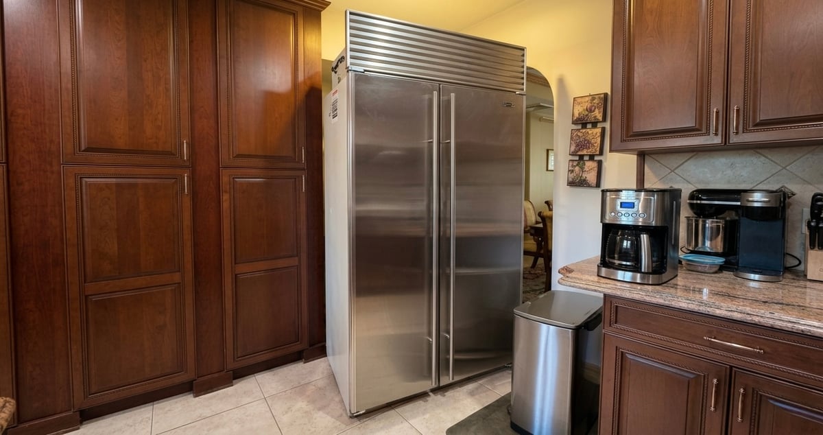 Sub-Zero 648 built-in refrigerator repair in Tribeca, Manhattan